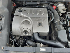 Peugeot 607 2,2HDI 98kW 2001 4HX - dily z vozu - 10
