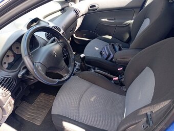 Peugeot 206 - 10