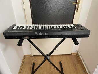 Roland Juno1 - 10