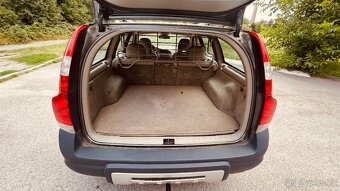 Volvo XC70 D5 136kw, 4x4, tažné 1800kg - 10