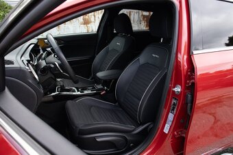 Kia ProCeed 1.5 T-GDi GT-Line A/T - 10