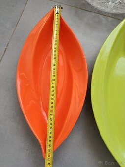 Skleněné mísy a talíře - 10