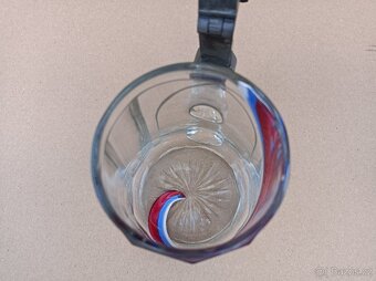 Krásný velmi starý krygl z 1 republiky se zalitou trikolorou - 10