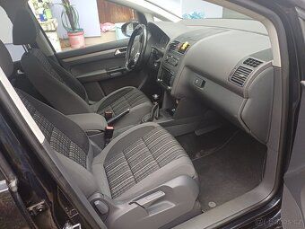 Prodám VW Touran  Cross - 10
