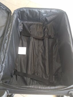 Calvin Klein - cestovní zavazadlo... - 10