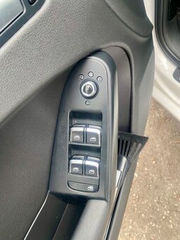 Audi A4 B7- 2.0 TDI, AUTOMAT, DPH - 10
