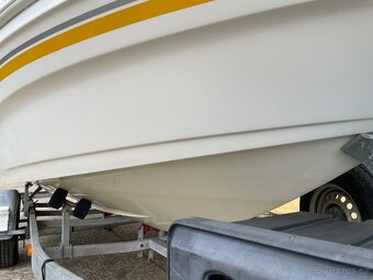 Motorový člun - 10