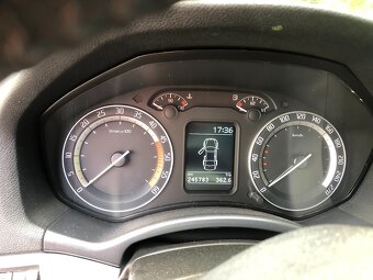 Škoda Octavia 2 RS 2.0TDI 125kW DSG - 10
