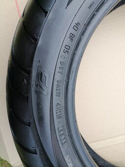 Přední pneumatika motocyklu Dunlop 130/90 B16 Elite 4 DOT 48 - 10