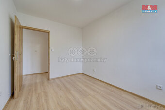 Pronájem bytu 3+kk, 44 m², Plzeň, ul. Zábělská - 10