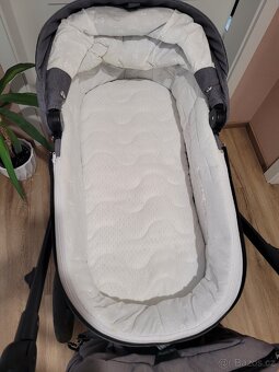 Dětský kočárek Camarelo Ollio - 10