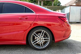 Mercedes-Benz CLA Kupé 180 AMG Line A/T - 10