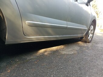 Peugeot 5008 1.6Hdi 82kw - 10