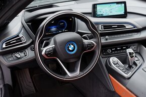 BMW i8 Coupe facelift 275 kW - 10