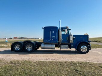 Peterbilt 359EXHD 1984 - 10