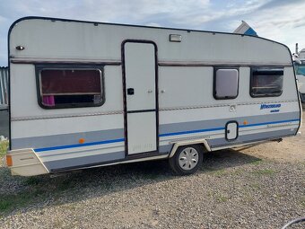 Karavan s předstanem - 10