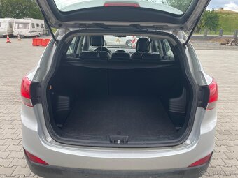 Hyundai ix35 1.7Crdi 85kw, nová stk, bez koroze - 10