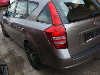 Kia Ceed kombi 1.4 80kW 2008 motor G4FA, díly - 10