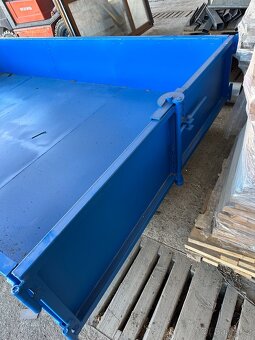 AVIA hákový kontejner na suť, šrot, stavební materiál - 10