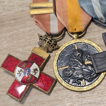 Exkluzivní španělská lišta - Blau Division - 10