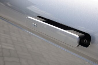 LAND ROVER RANGE ROVER EVOQUE 2.0DI 4-L.FLW HSE AWD A/T - 10