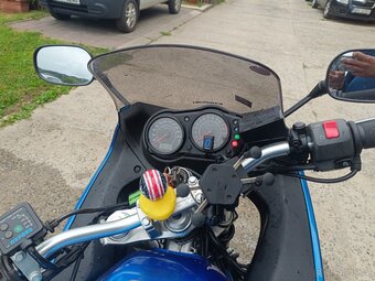 Kawasaki ER6F - 10