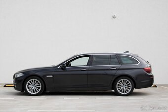 BMW Rad 5 Touring 530d xDrive Luxury F11 - 10