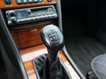 Mercedes-Benz 200 124 E Coupe SportLine - 10