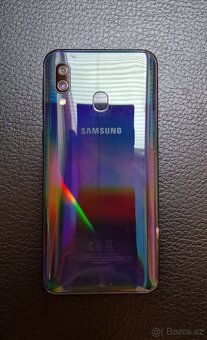 Samsung Galaxy A40 - 10