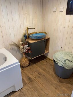 Domek na kolečkách 9 x 3, hotový do čtyř měsíců - 10