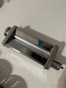 Kuchyňský robot Kenwood Chef XL KVL4220S - 10