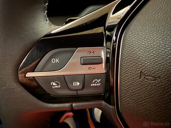 Peugeot 308,1.2PT,EAT8,ČR,1.MAJ,7711km,záruka do 11/2027 - 10