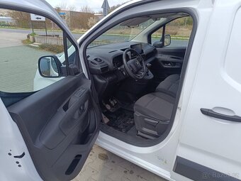 Toyota Proace City - 10