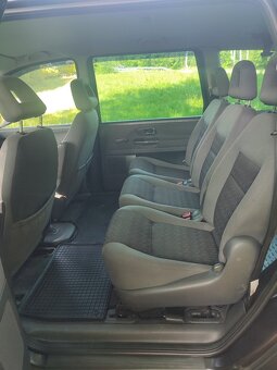 Ford Galaxy - 10