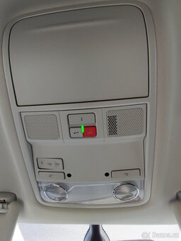 Škoda Octavia kombi 2.0tdi 110kw 4x4 - 10