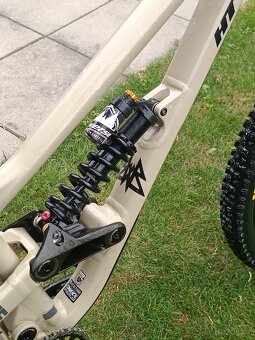Commencal Clash - 10