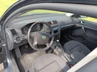 Skoda Octavia II 1.9 TDI 77 Kw - 10
