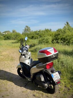 Kymco People GTi 125 – 11 kW, 2013 - 10