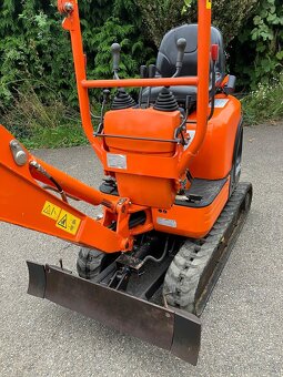 Prodám minibagr Kubota U10 s nulovým přesahem zádě - 10