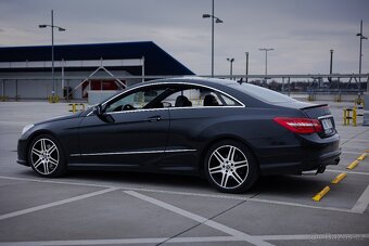 Mercedes-Benz E-Coupe 250 CGI 2012 - 10