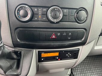 Mercedes Sprinter 319,V6,valník - 10