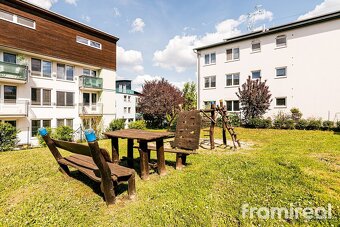 Prodej byty 2+kk, 56 m2 - Brno - Žebětín, ev.č. 01745 - 10