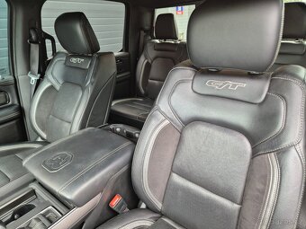 DODGE RAM 1500 5,7 HEMI 2022 GT 46 000 km - 10