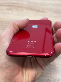 iPhone XR 64GB (baterie 100%) - 10