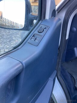 VW Caravelle 2.5 TDI 111 kW Climatronic 8 míst TOP - 10