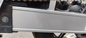 Yamaha Fazer FZ6 – 72 kW, 2006 – najeto pouze 21 000 km - 10