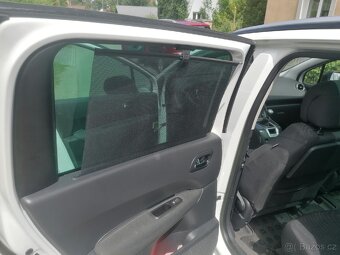 Prodám Peugeot 5008 2.0HDi,110kw - 10