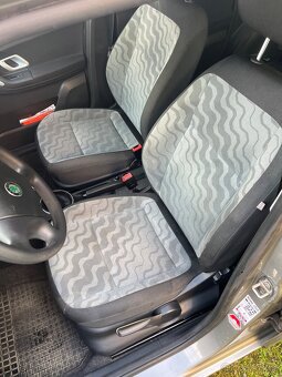 Škoda Roomster 1.4 16v 2008 - 10
