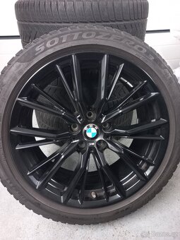 BMW 3 G20 zimní sada 796 dvourozměr 225/45 a 255/40 R18 - 10