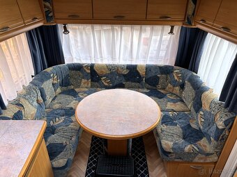 Karavan LMC – MOVER-SPRCHA-BATERIE-PŘEDSTAN - 10